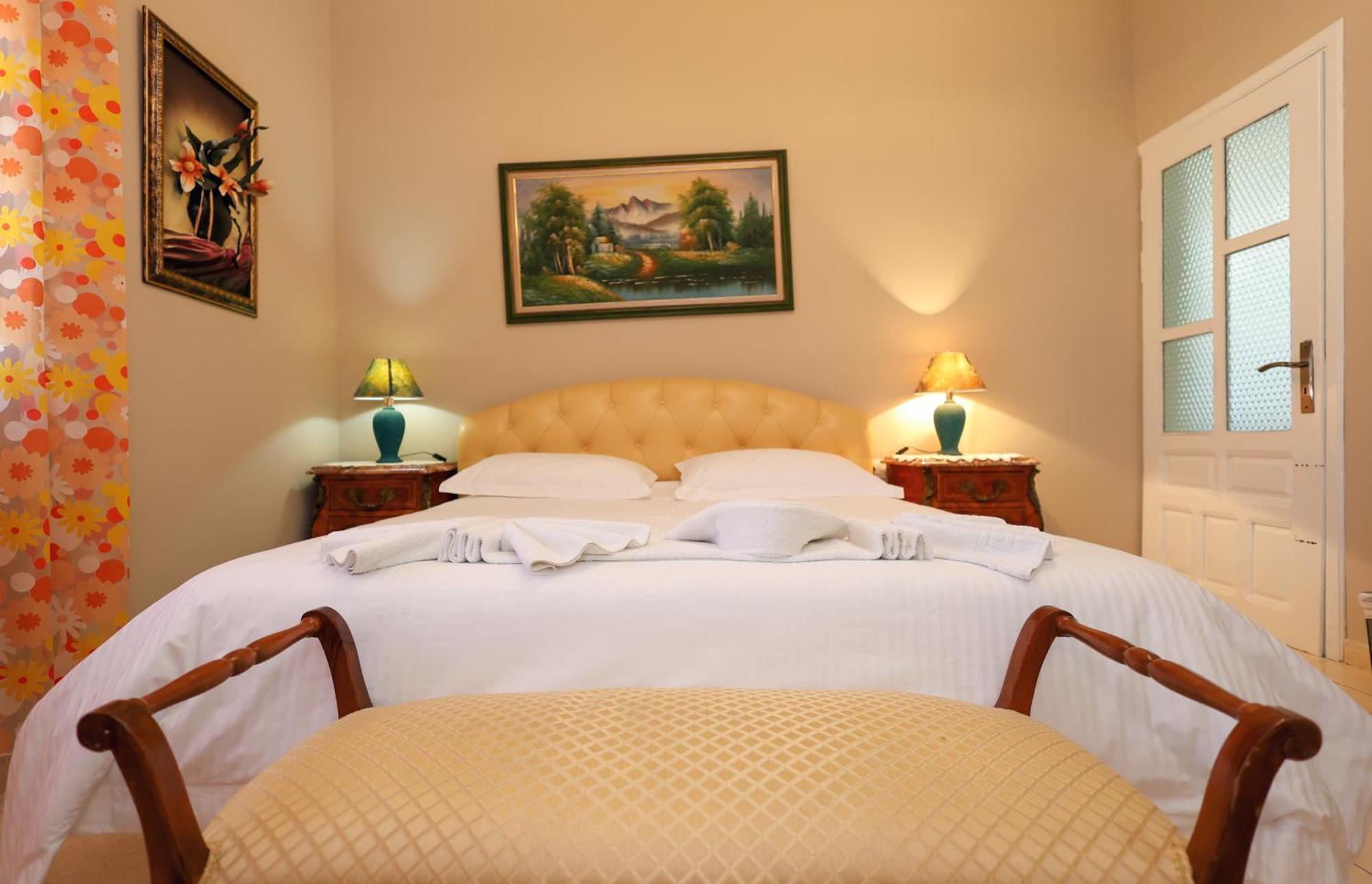 Apartaments Mimani 2 Berat Phòng bức ảnh