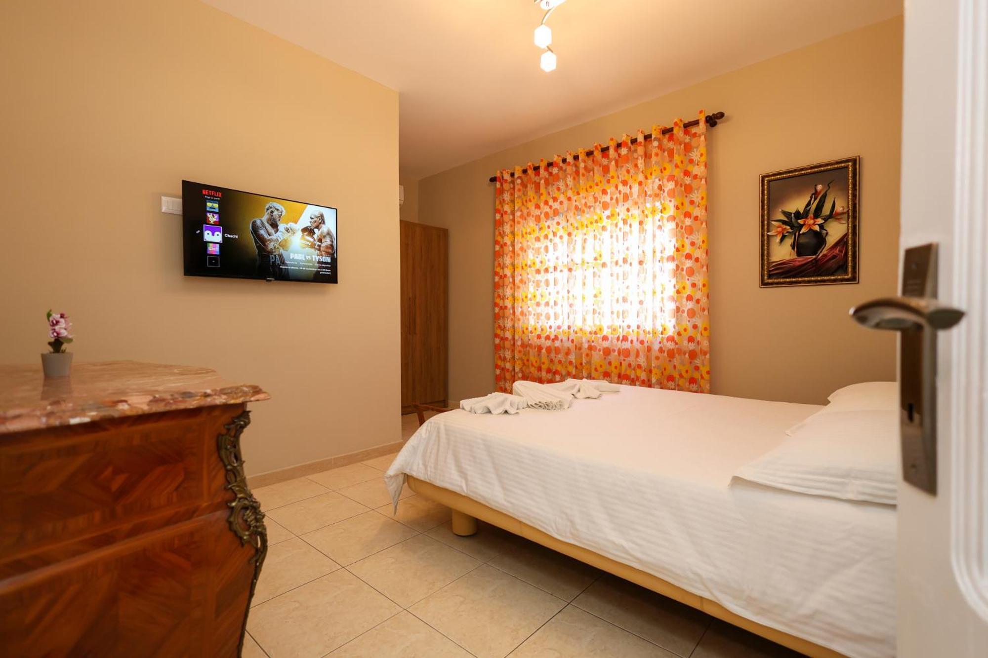 Apartaments Mimani 2 Berat Phòng bức ảnh
